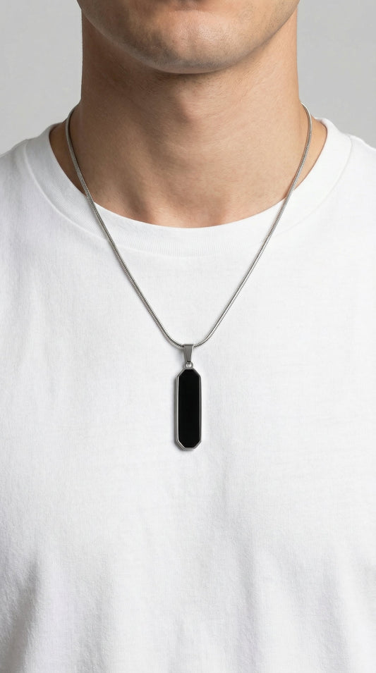 Onyx Pendant Chain