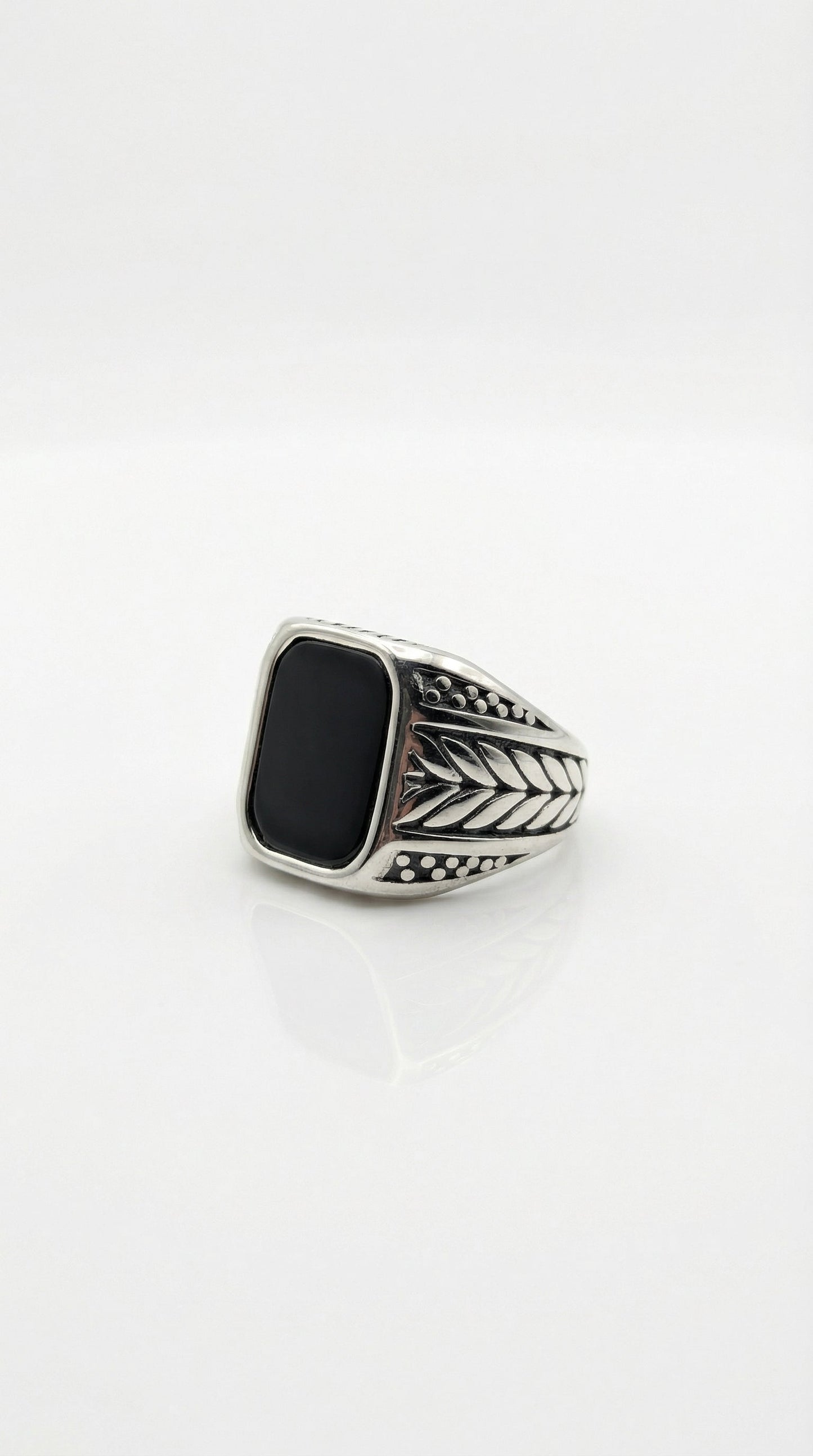 Silver Leaf Signet Ring